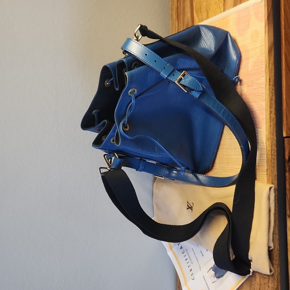 Louis Vuitton Blue Epi Noe Bag Vintage 1993